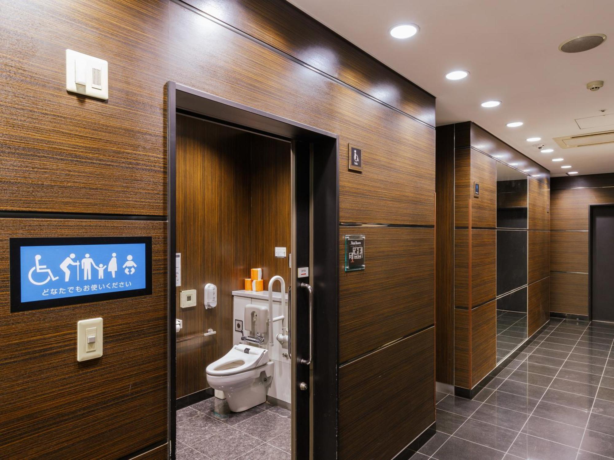 Apa Hotel Keisei Narita Ekimae Chiba Buitenkant foto