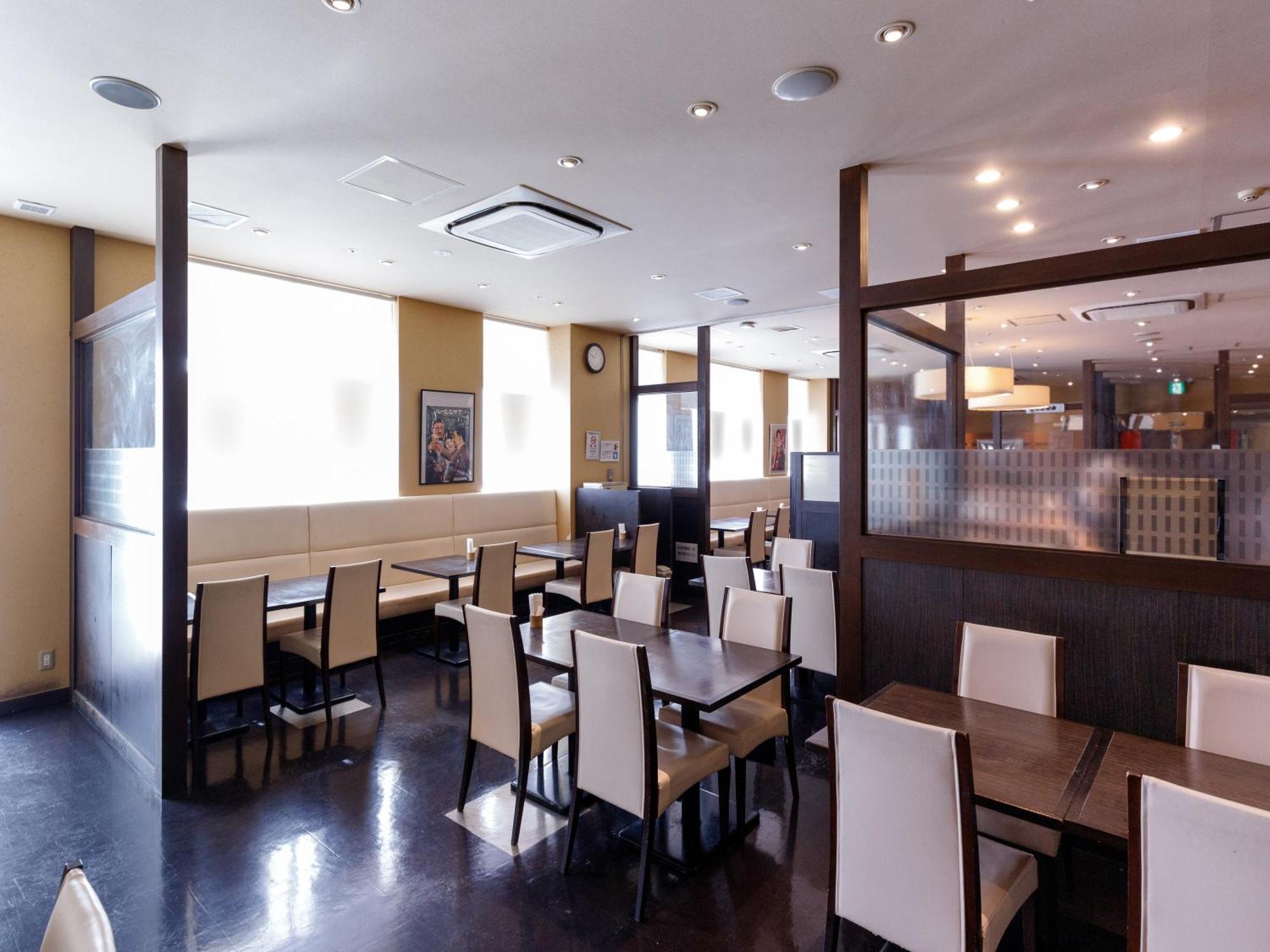 Apa Hotel Keisei Narita Ekimae Chiba Buitenkant foto
