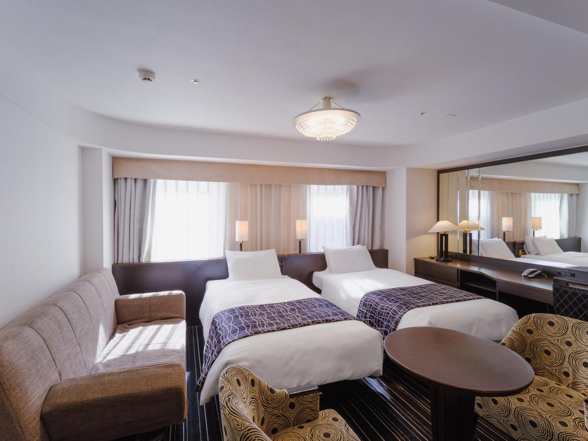 Apa Hotel Keisei Narita Ekimae Chiba Buitenkant foto